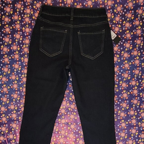 Dark Wash Skinny Jeans NWT - Picture 10 of 12
